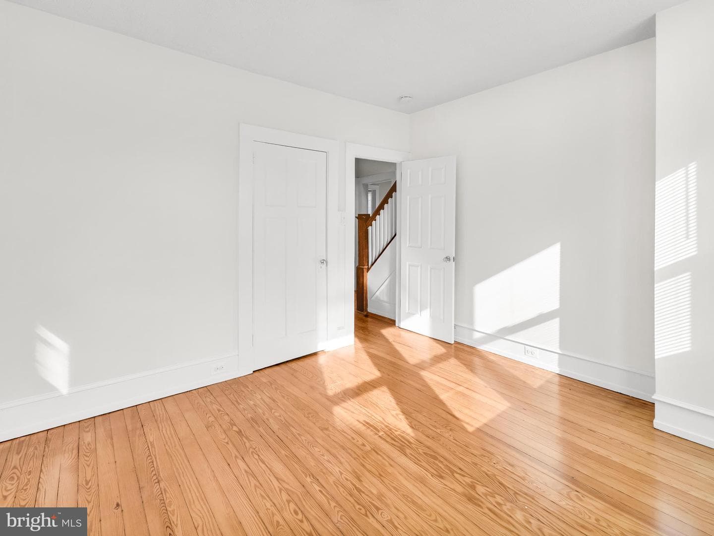 368 Fairview Avenue photo 17