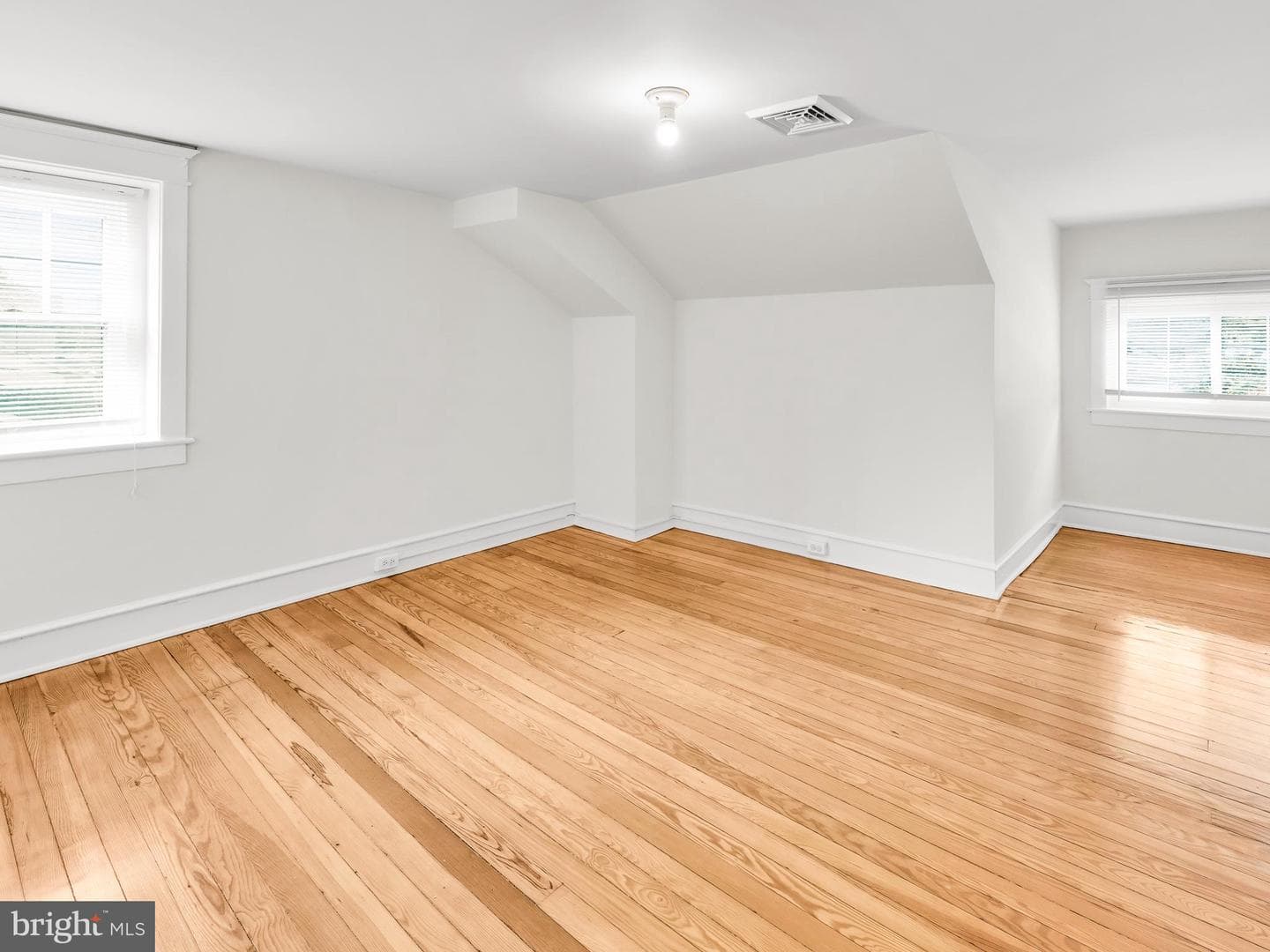 368 Fairview Avenue photo 22
