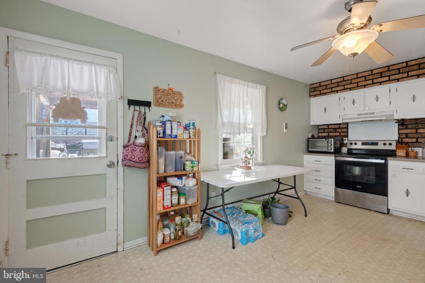 136 Jay Street photo 16