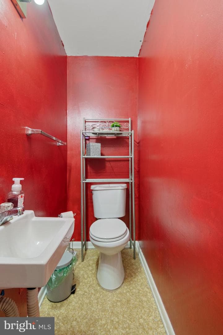 136 Jay Street photo 17