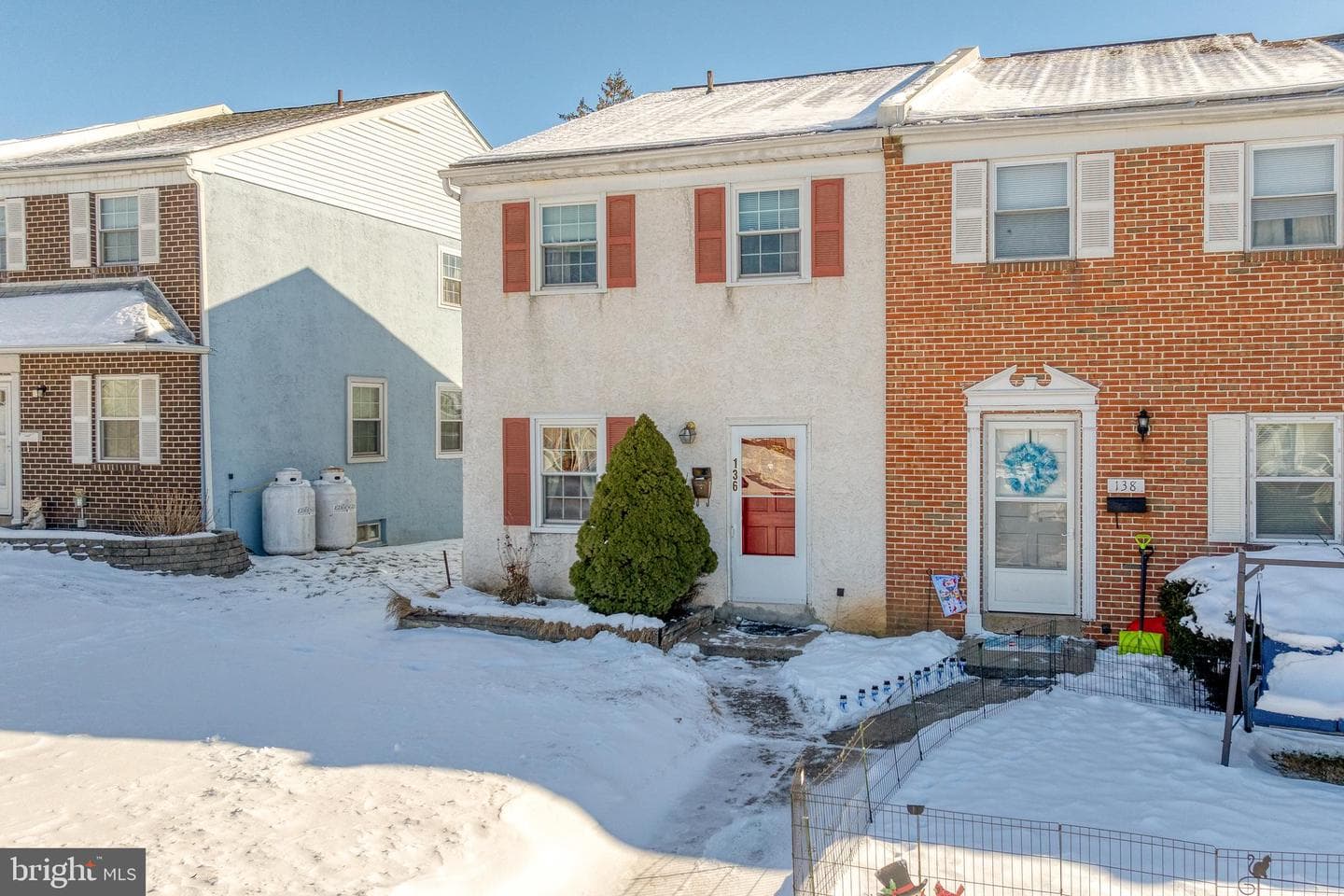 136 Jay Street photo 3