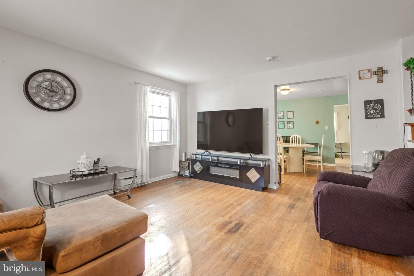 136 Jay Street photo 4