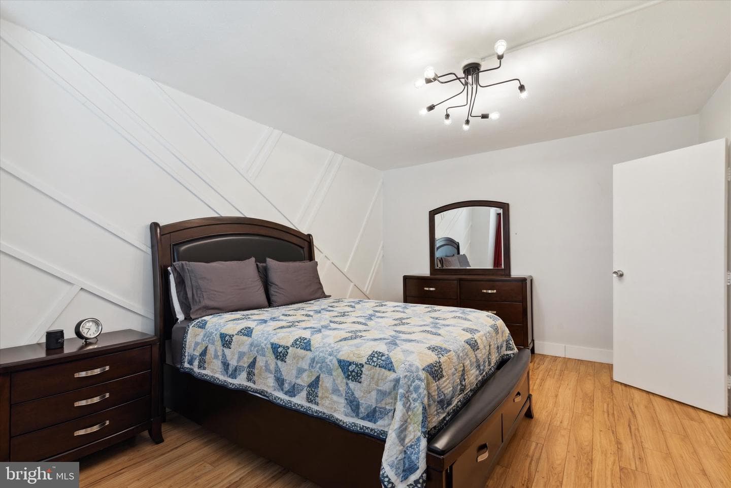 7900 Old York #505b photo 12
