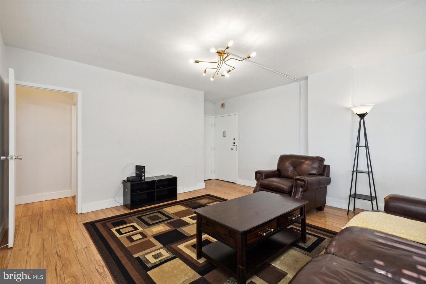 7900 Old York #505b photo 4