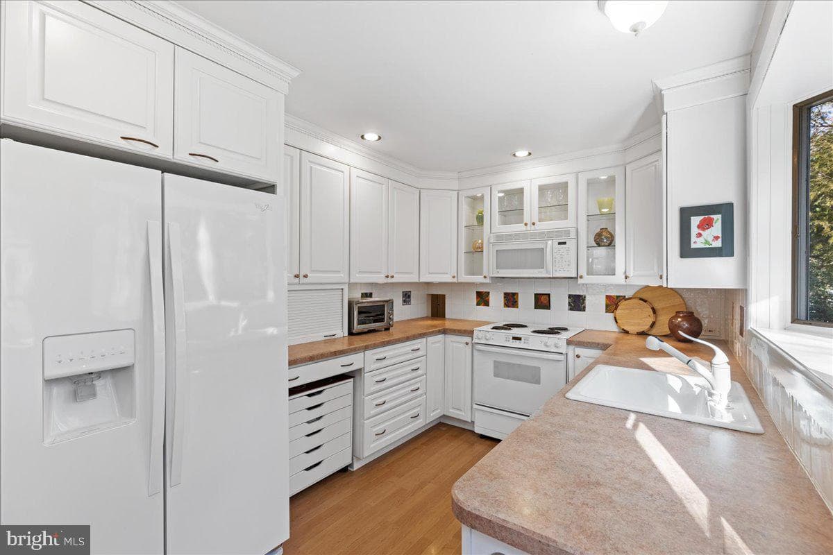 306 Garden Road photo 12
