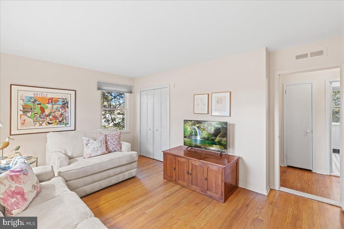 306 Garden Road photo 16