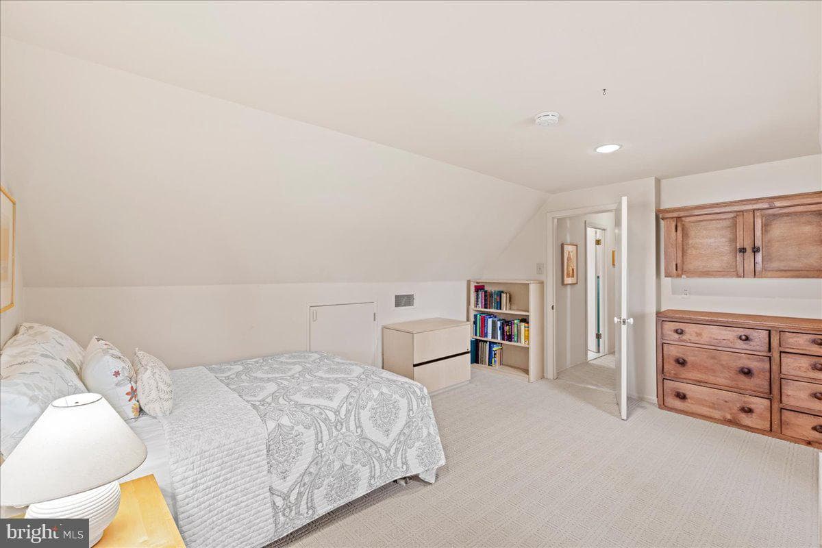 306 Garden Road photo 23