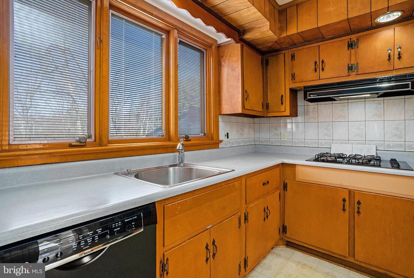 401 Rittenhouse Boulevard photo 11