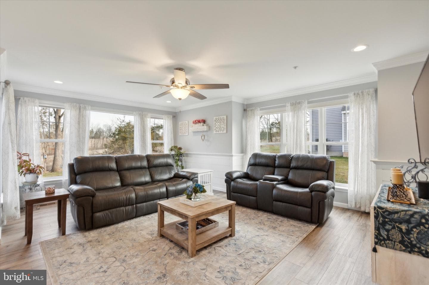 214 Hayward Street photo 12