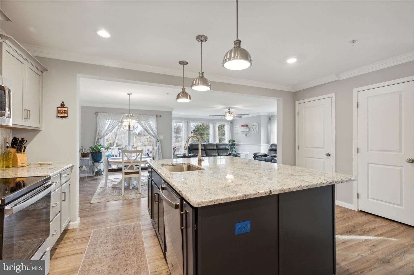 214 Hayward Street photo 6