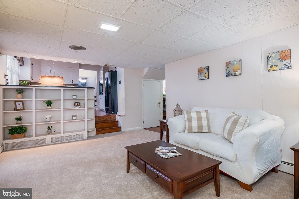604 Oak Street photo 17