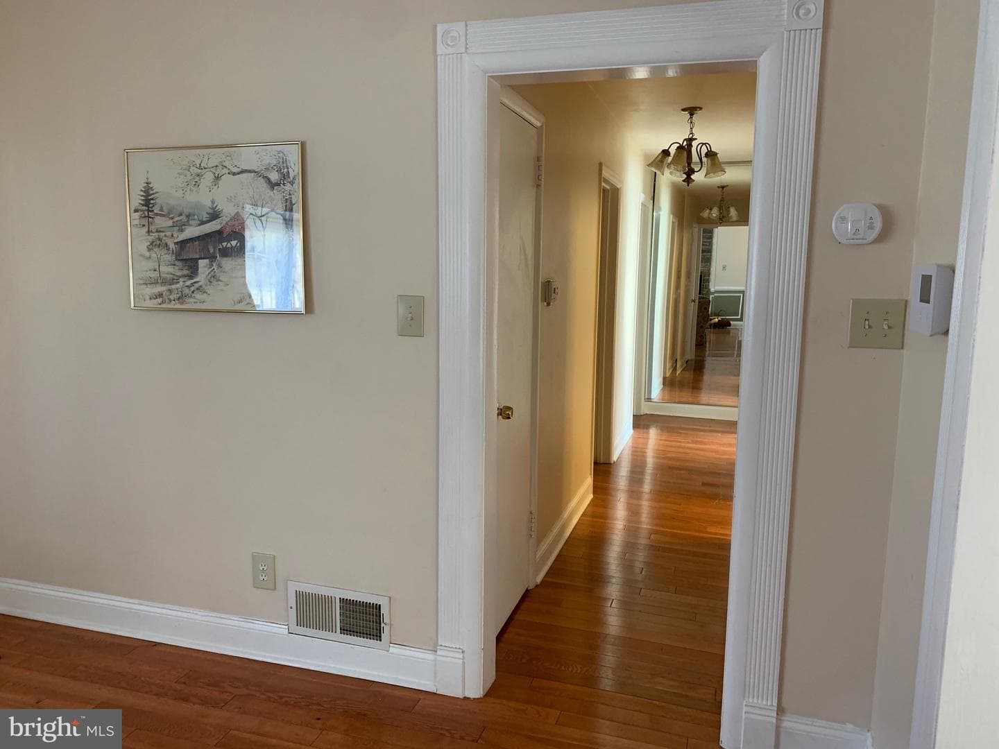7917 Green Lane photo 17