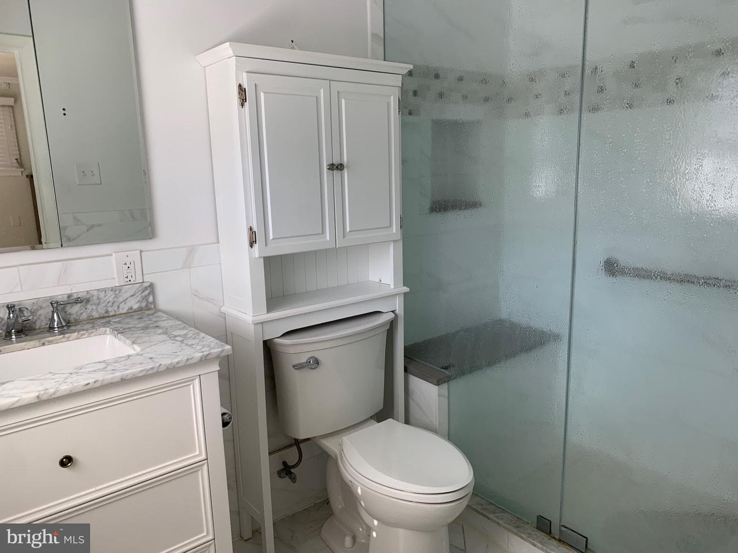 7917 Green Lane photo 22