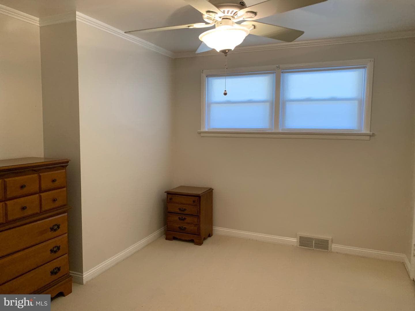 7917 Green Lane photo 28