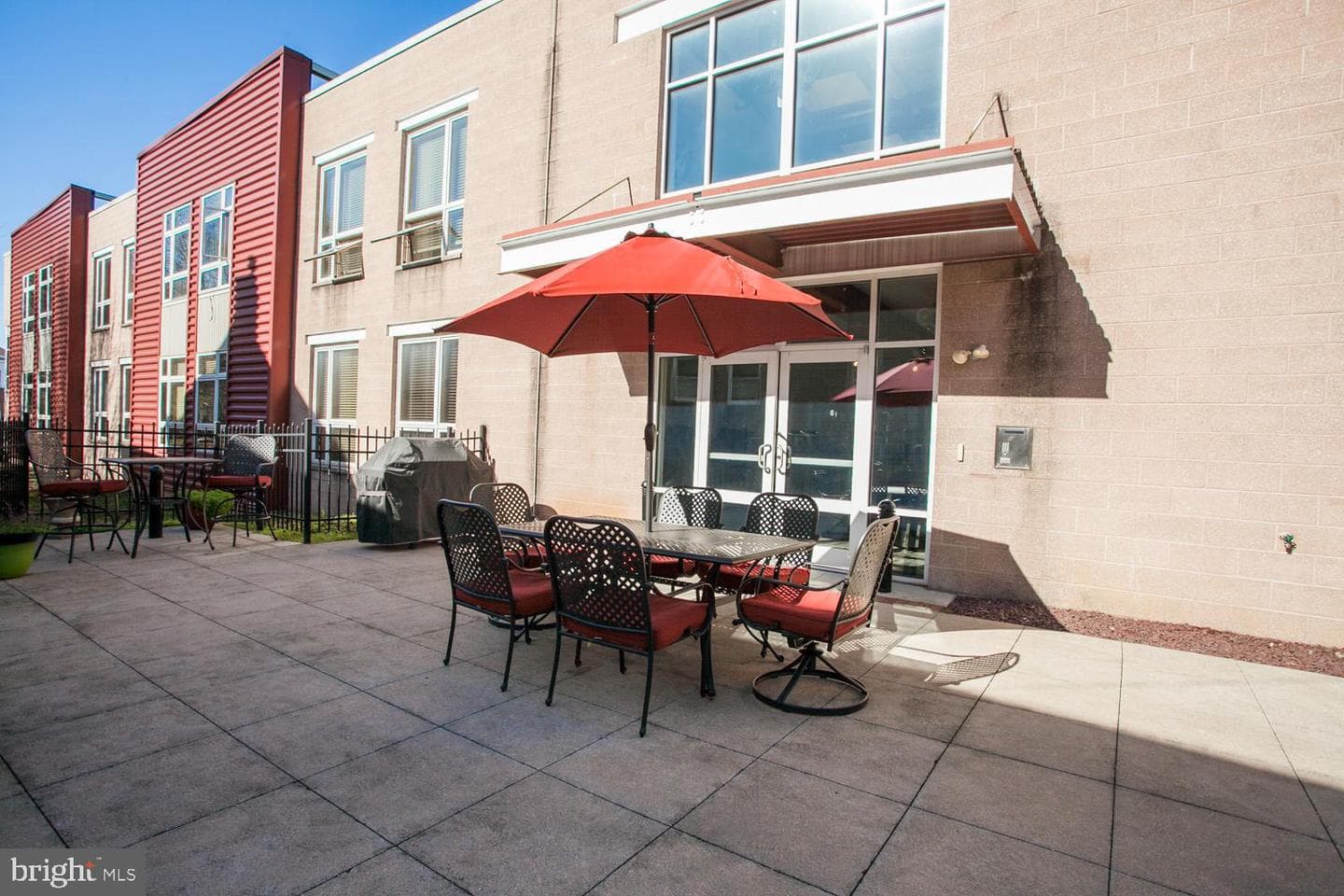 75 Maple Street #101 photo 31