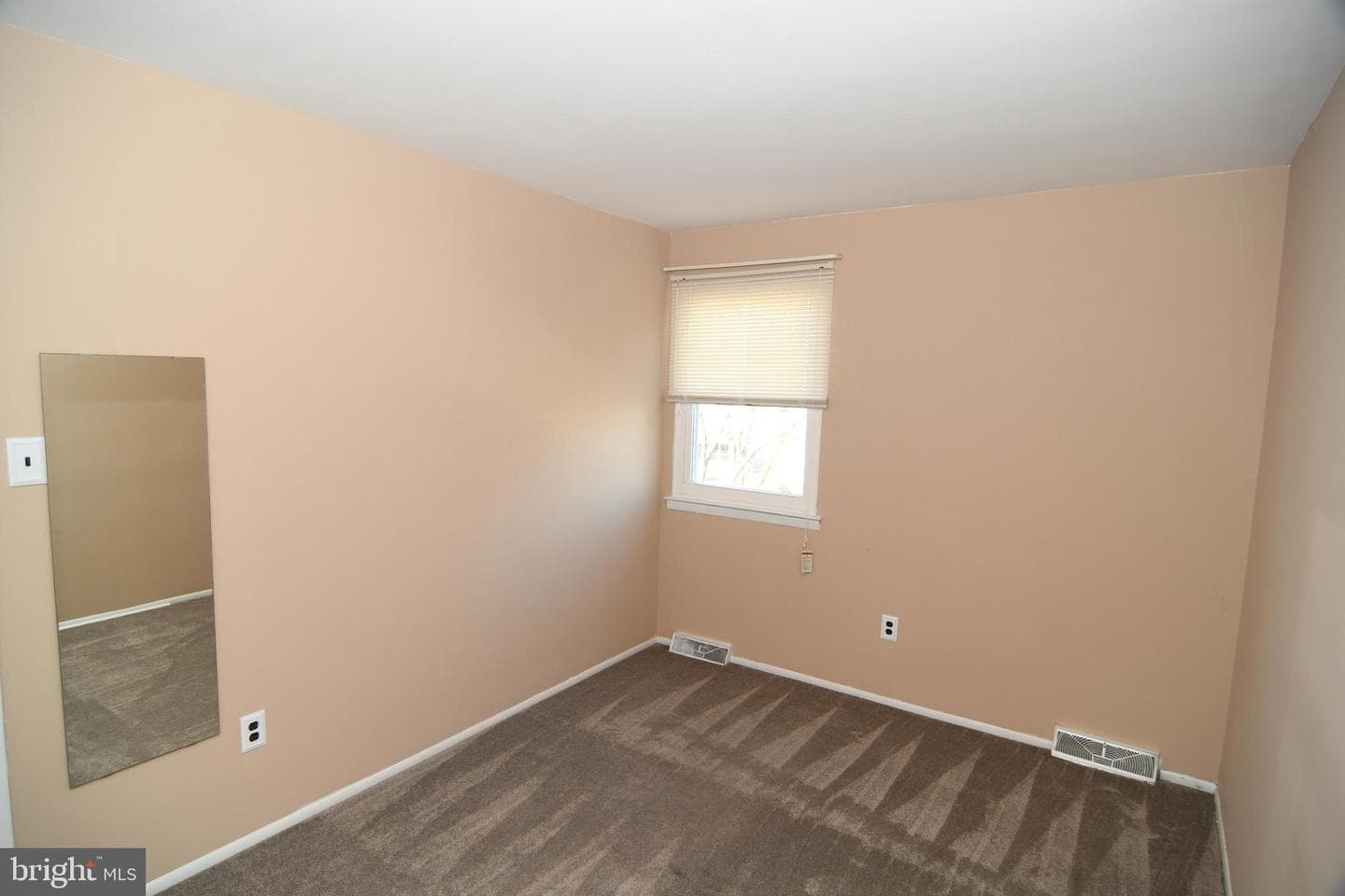 77 Keokuk Road photo 29