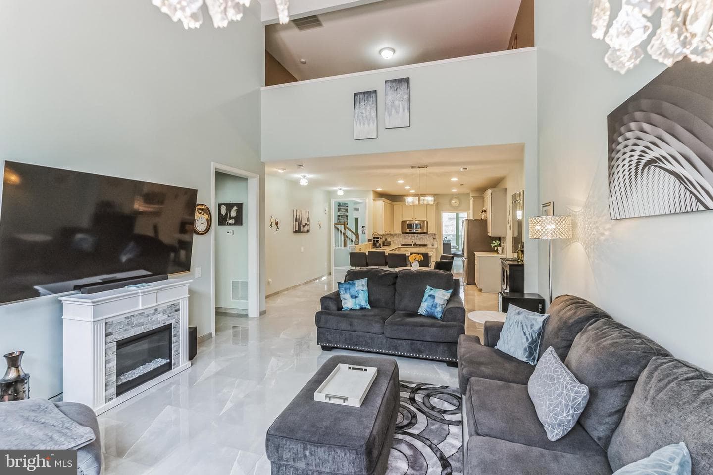 439 Primrose Drive photo 10