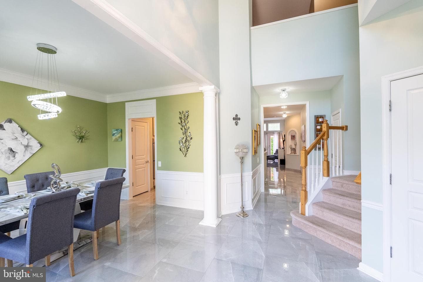 439 Primrose Drive photo 4