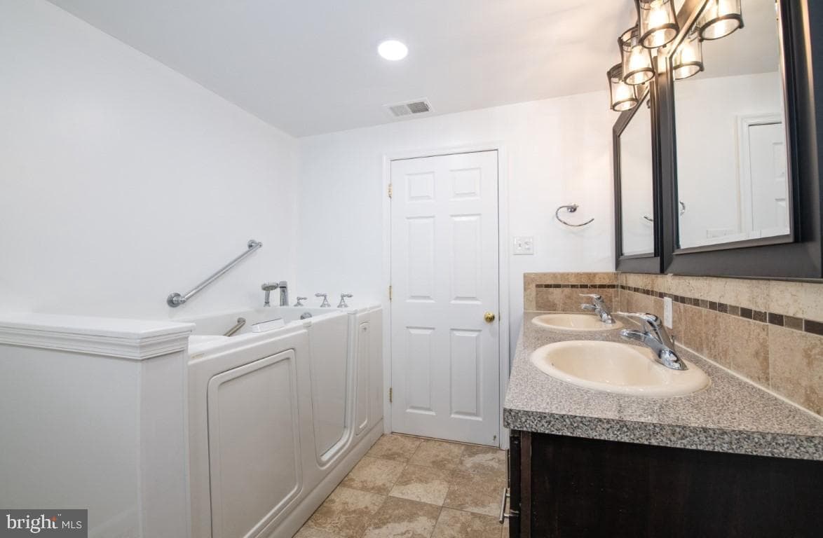 2803 Omega Place photo 18