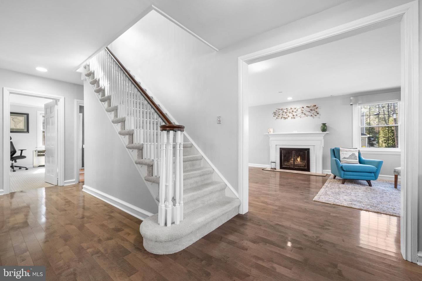 100 Overhill Road photo 5