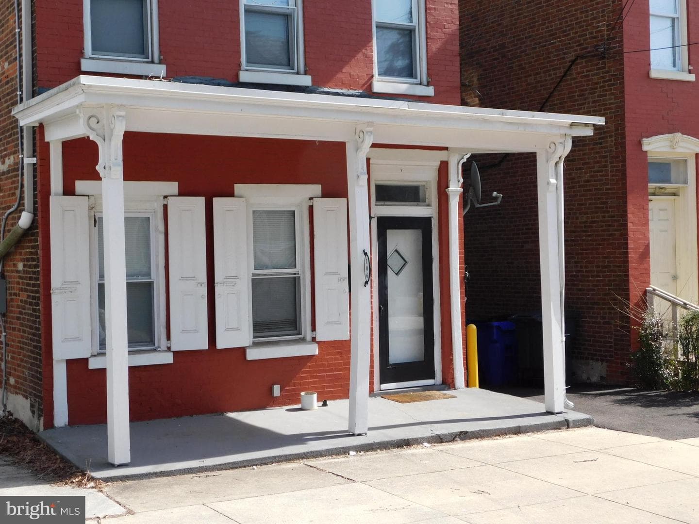 106 N Warren Street photo 3