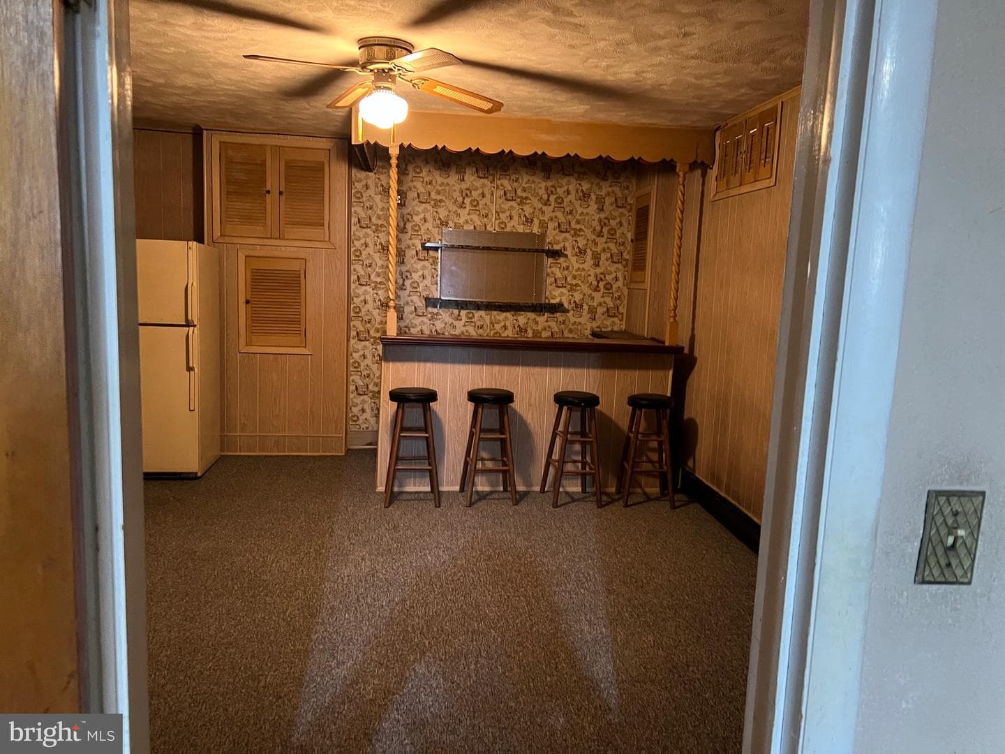 773 Grove Street photo 21