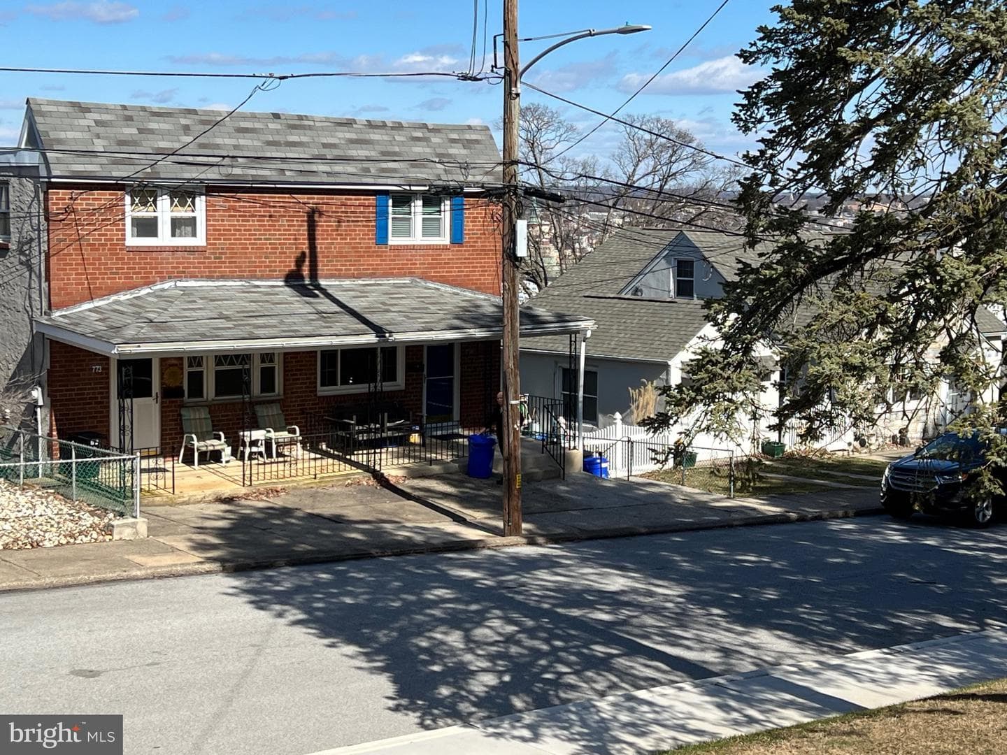 773 Grove Street photo 7