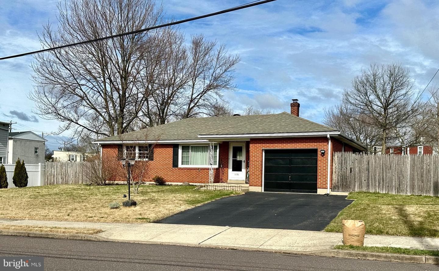 1221 Center Avenue photo 1