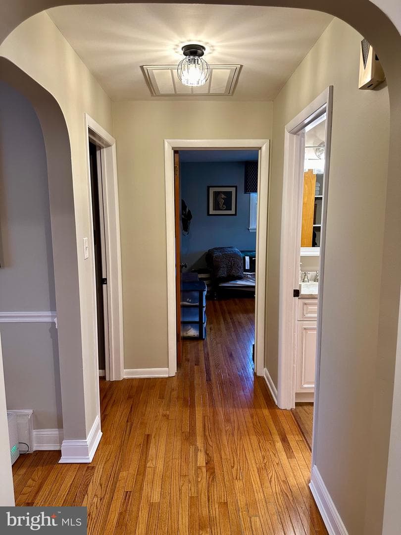 1221 Center Avenue photo 11