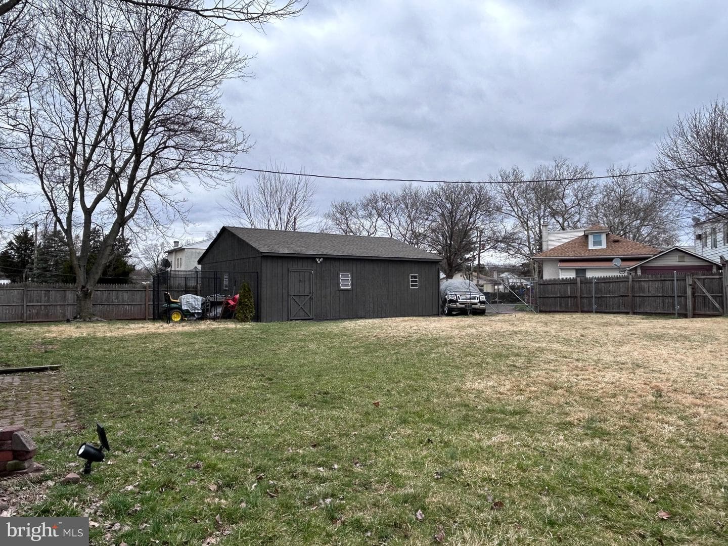 1221 Center Avenue photo 24