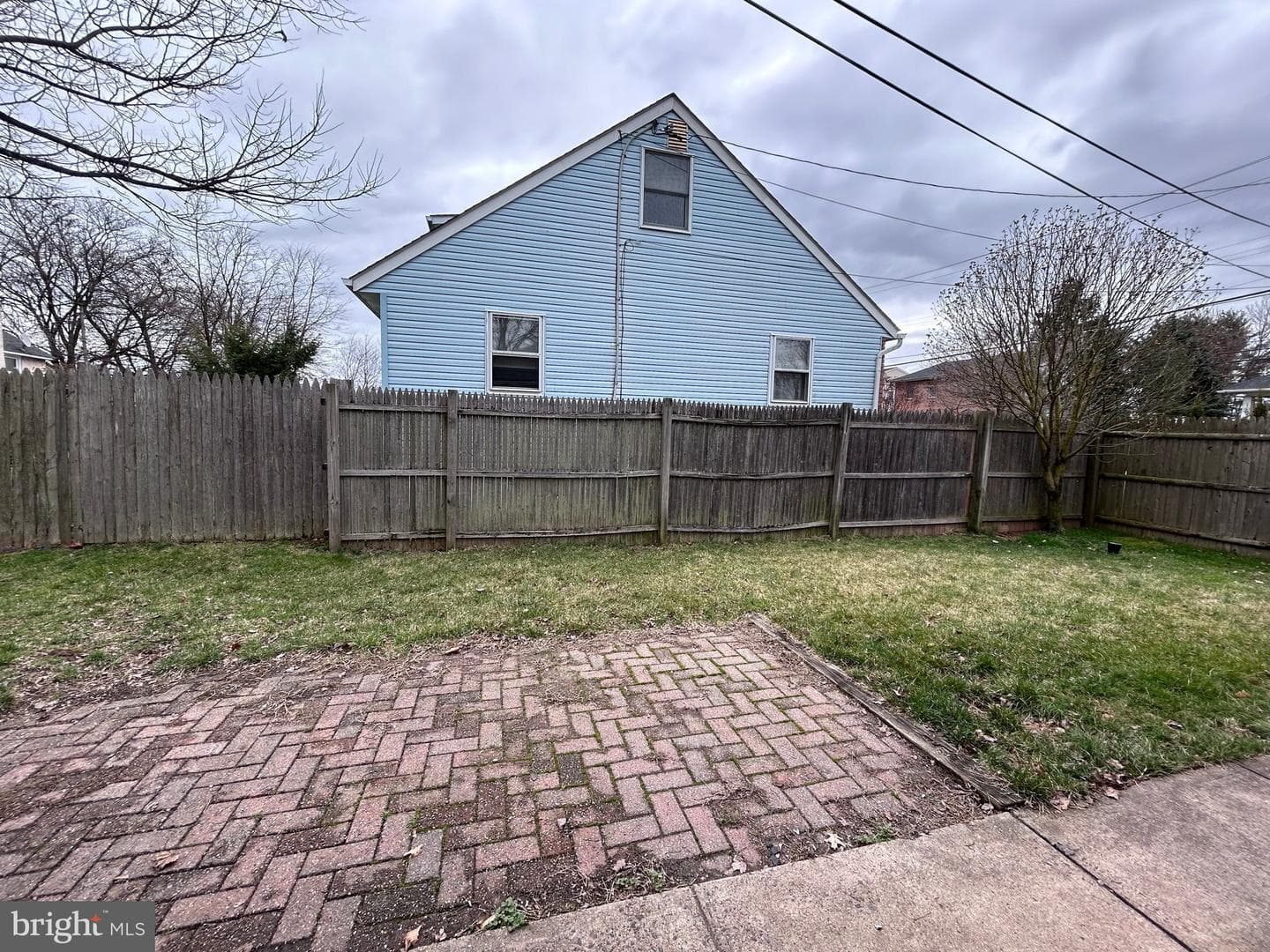 1221 Center Avenue photo 26