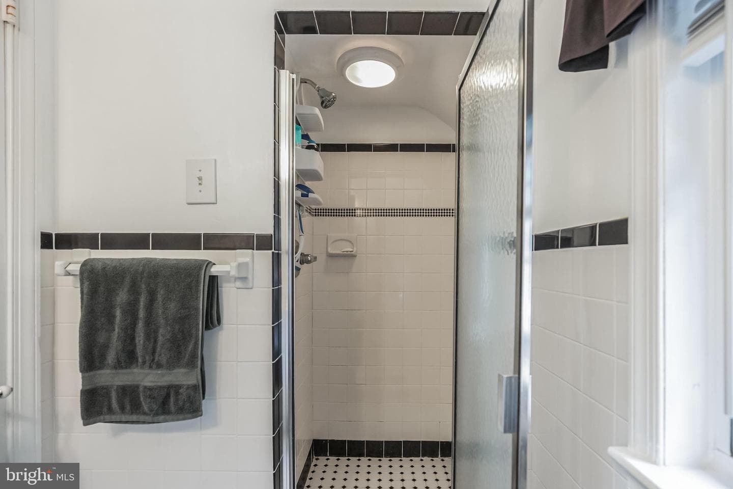 1421 Beech Avenue photo 16