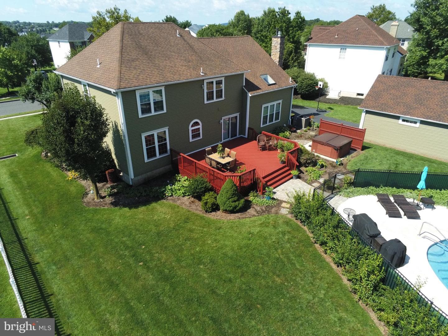 621 Westbourne Road photo 27