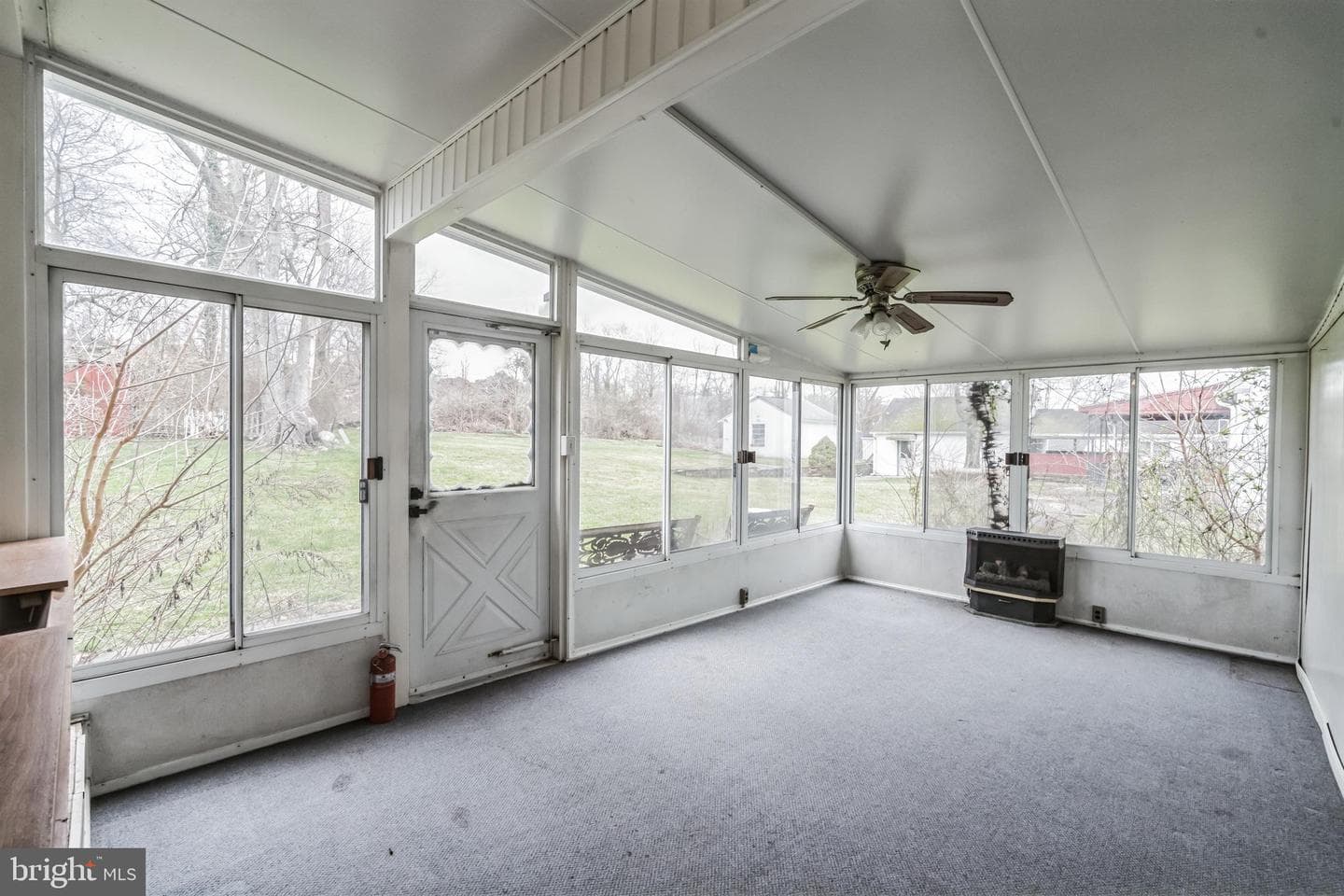 1708 Gallagher Road photo 21