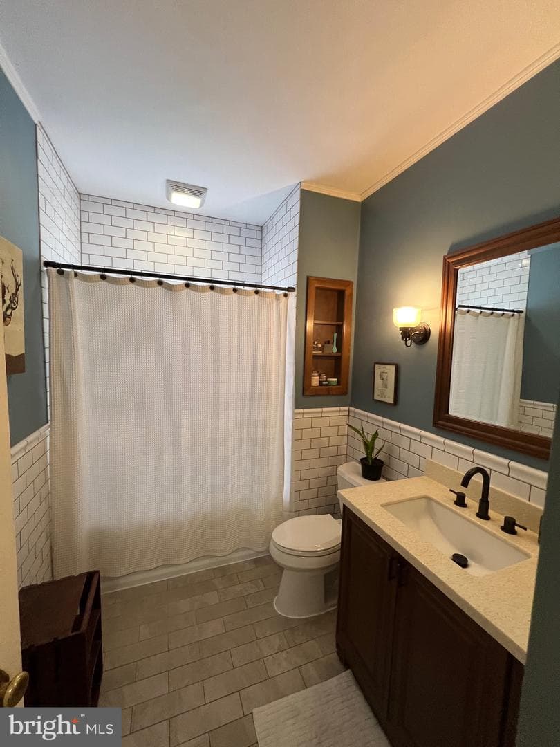 352 Coates Street photo 21
