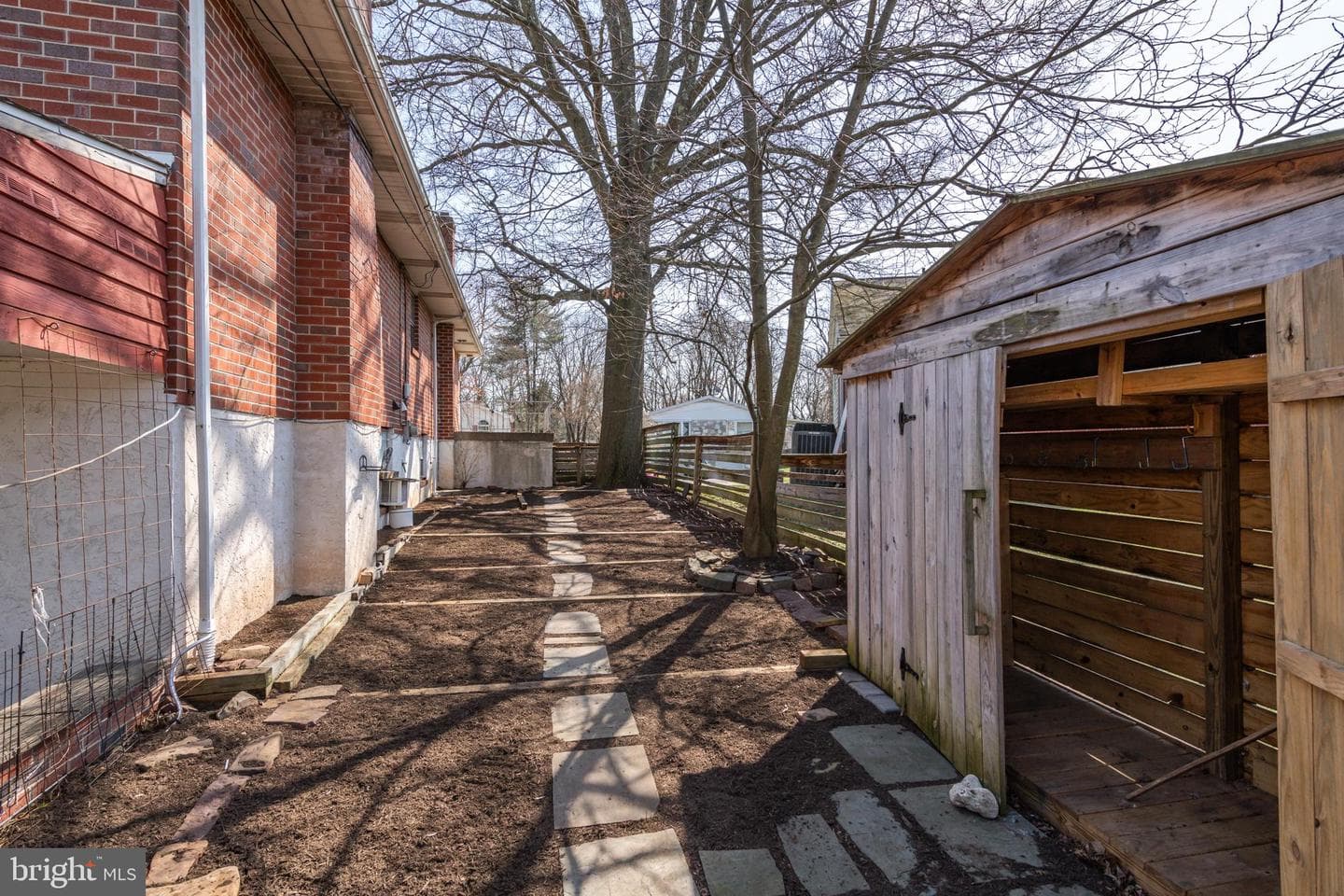 68 Oakland Avenue photo 28