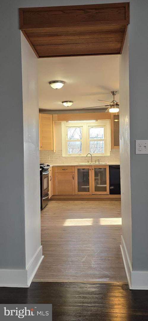 619 Paxson Avenue photo 18