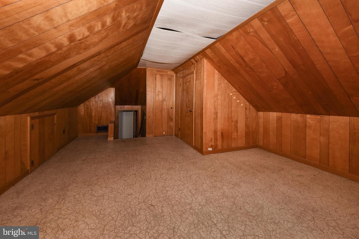 515 Bradford Road photo 26
