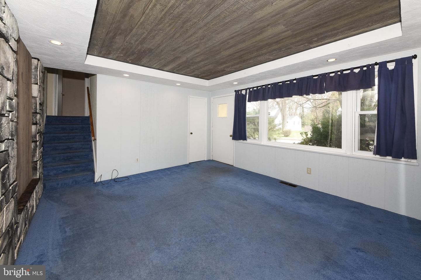 515 Bradford Road photo 8