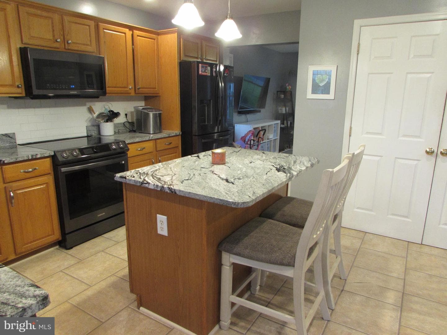996 Candelora Drive photo 52