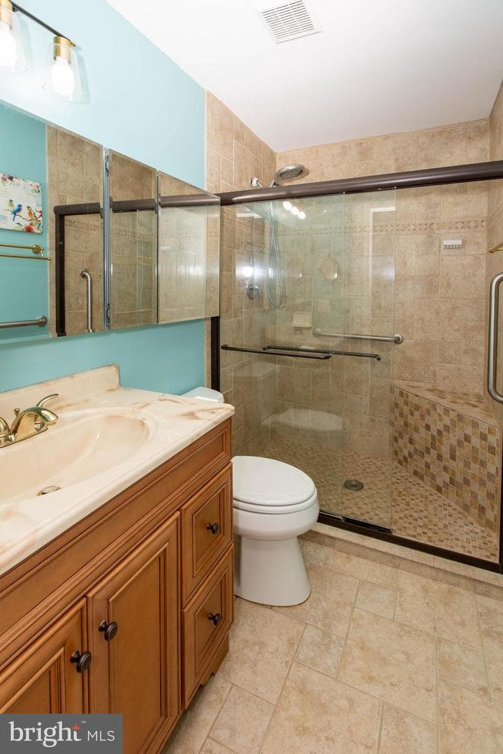 362 Jefferson Court photo 14