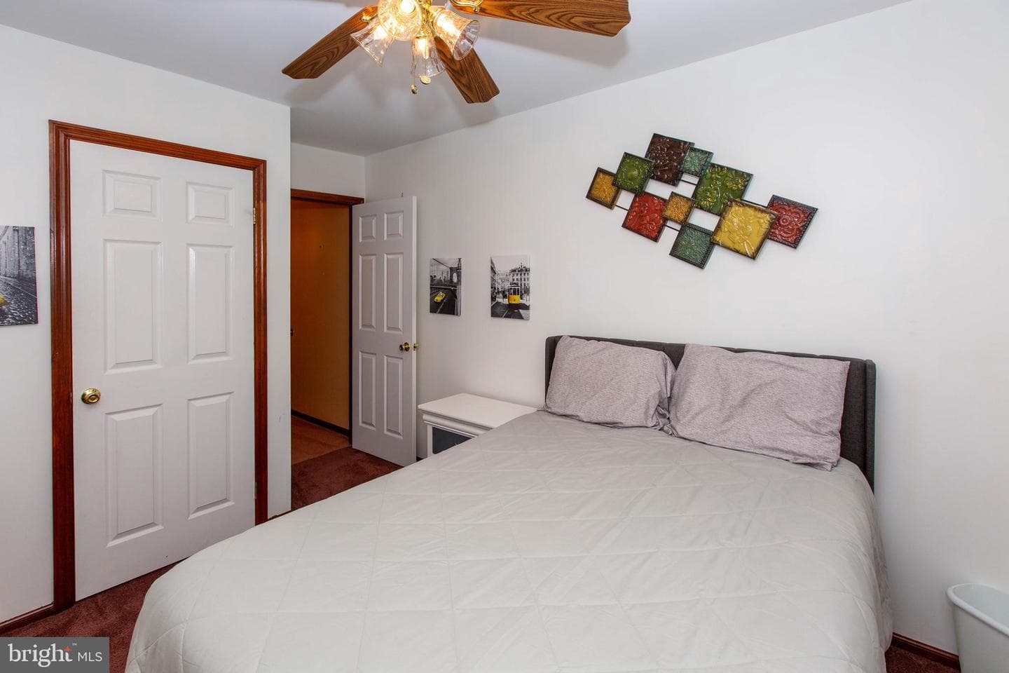 362 Jefferson Court photo 15