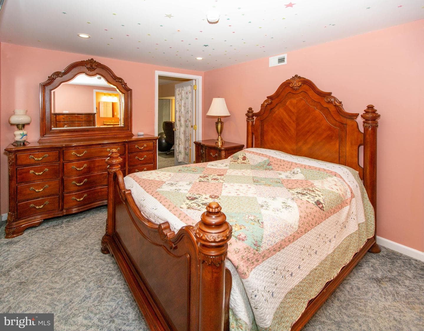 362 Jefferson Court photo 19