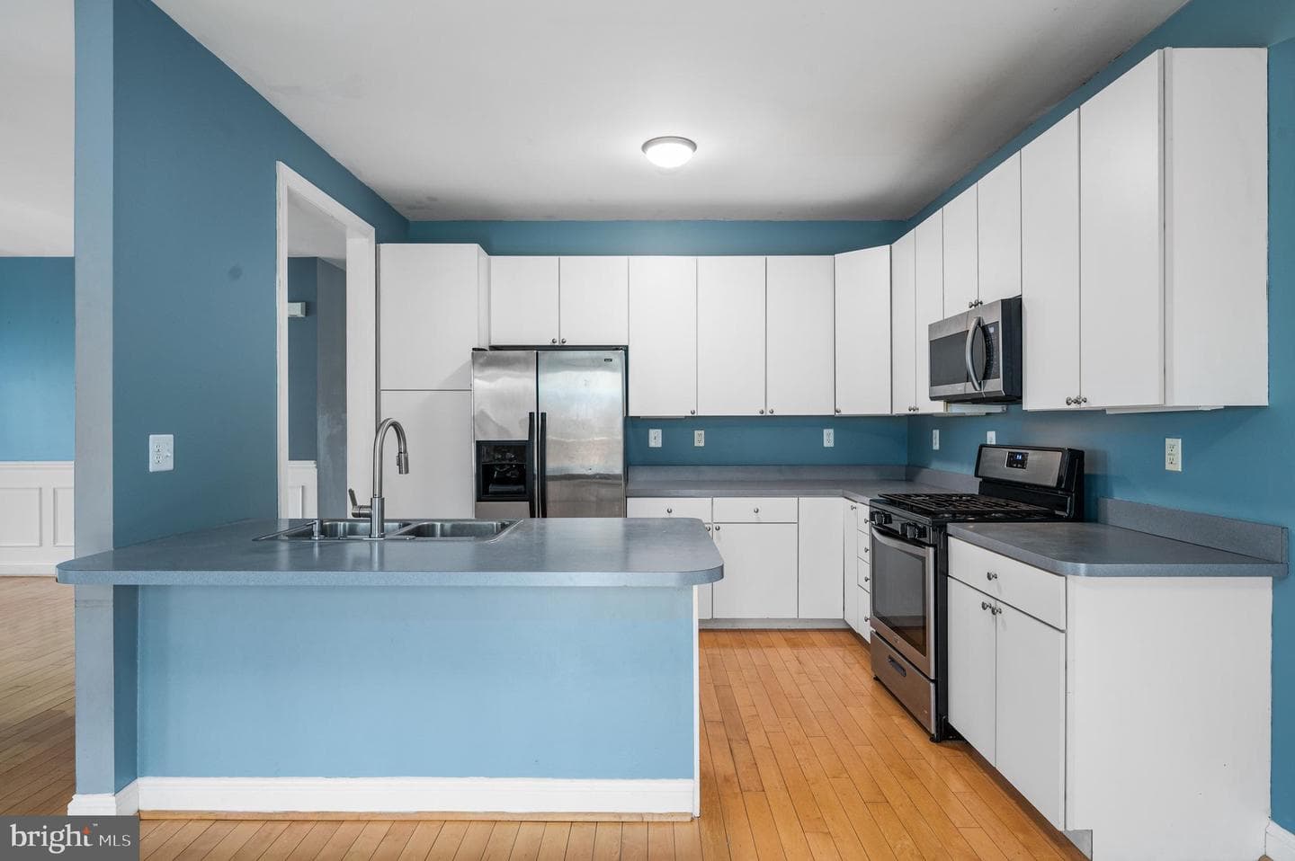 180 Glenwood Avenue photo 6