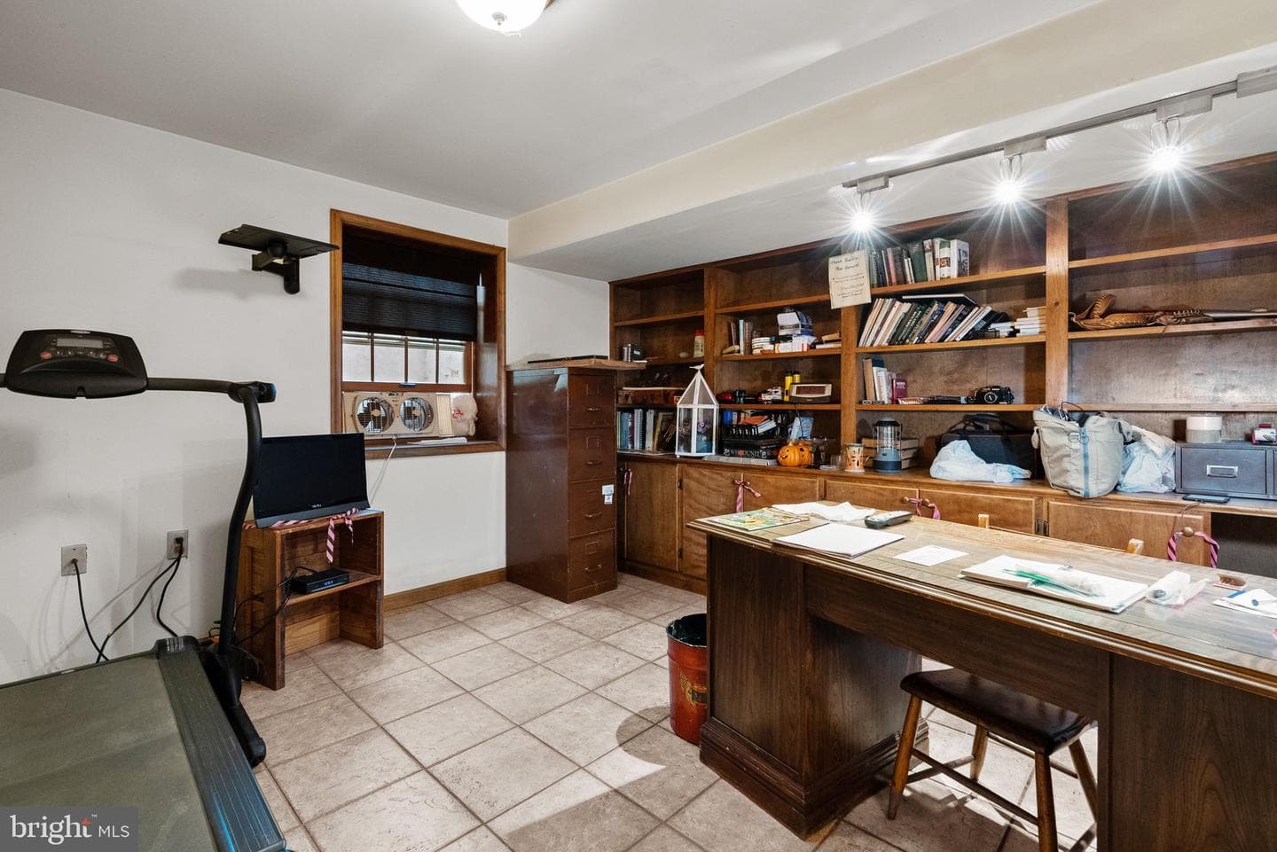 359 Stratford Avenue photo 36