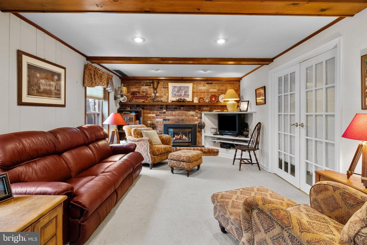 359 Stratford Avenue photo 4