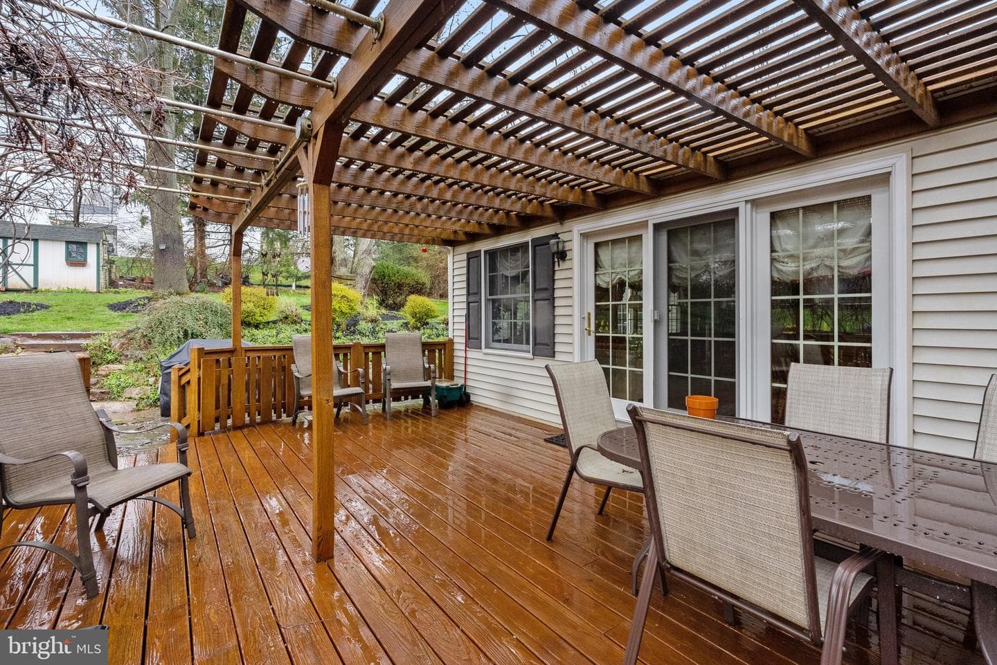 359 Stratford Avenue photo 41