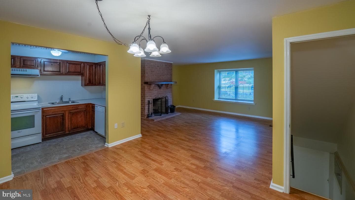 700 Farmington Avenue #54 photo 6