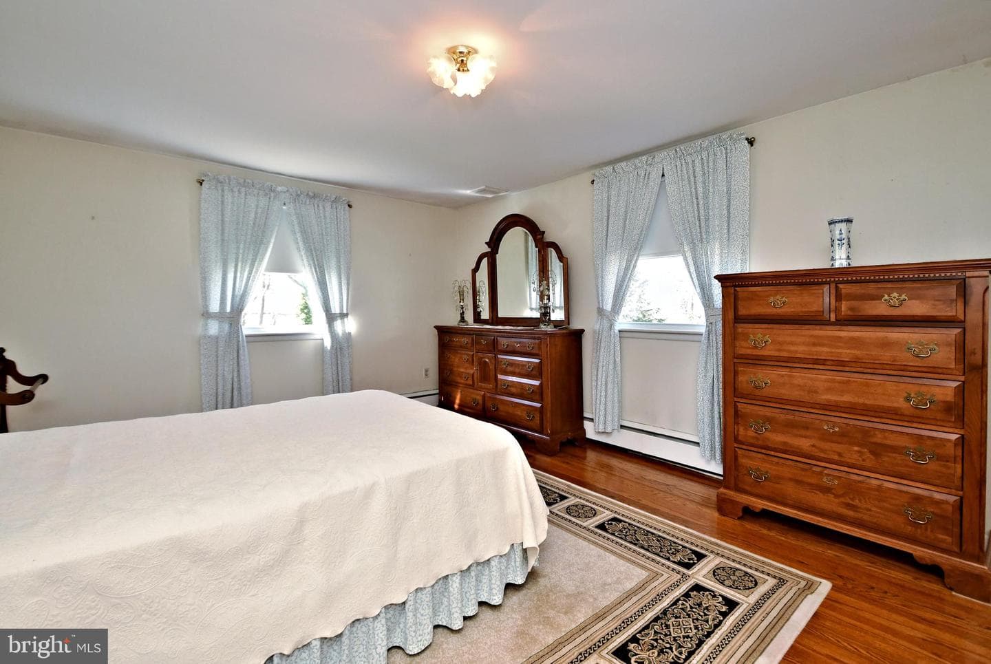 1394 Pine Street photo 15