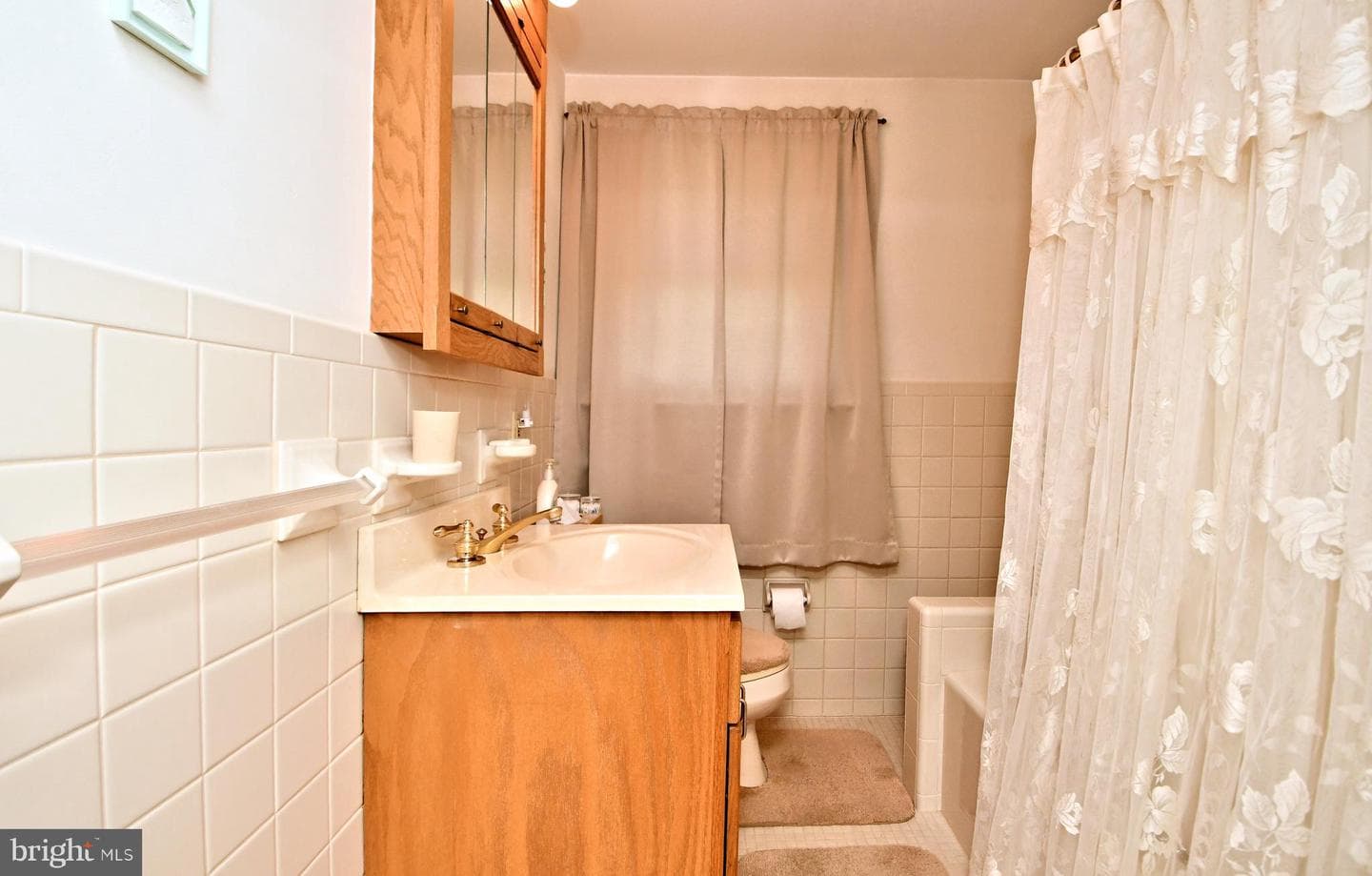 1394 Pine Street photo 21